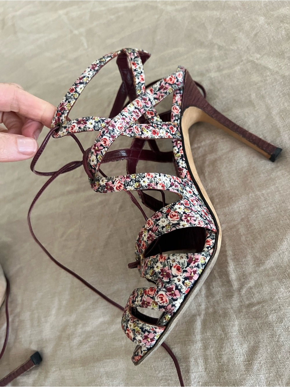 EUC Manolo Blahnik Rare Vintage Netochaka Floral Printed Lace-Up Sandals 38 - Picture 8 of 11